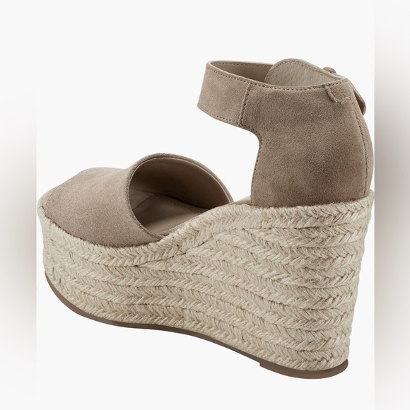 Marc Fisher LTD Alita Platform Wedge Espadrille
Sandal - Picture 2 of 16